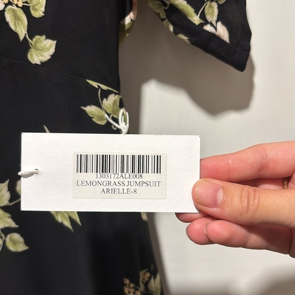 New REFORMATION lemongrass floral jumpsuit - Picture 4 of 9